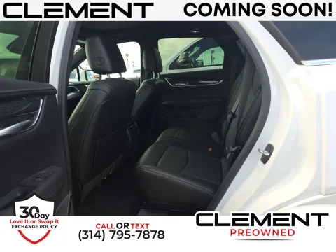 White 2021 Cadillac XT5 Premium Luxury for sale in Florissant, MO