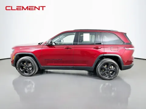 More photos of 2023 Jeep Grand Cherokee Altitude X at Clement Pre-Owned, MO