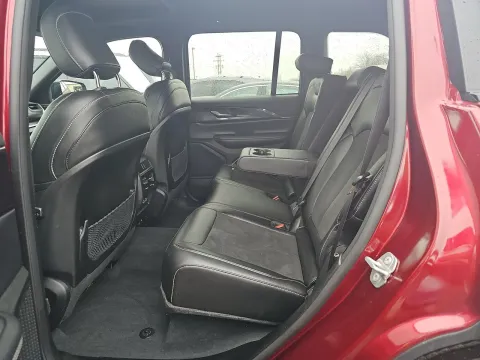 More photos of 2023 Jeep Grand Cherokee Altitude at Clement Pre-Owned, MO