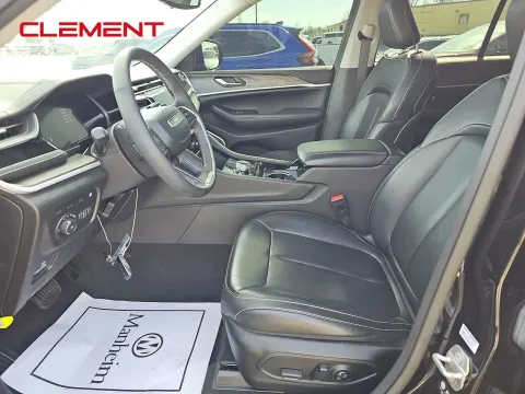 More photos of 2022 Jeep Grand Cherokee 4xe at Clement Pre-Owned, MO