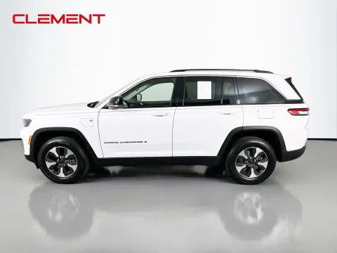 More photos of 2022 Jeep Grand Cherokee 4xe at Clement Pre-Owned, MO
