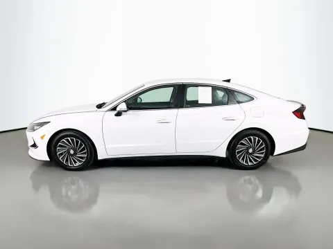 More photos of 2023 Hyundai Sonata Hybrid SEL at Clement Pre-Owned, MO