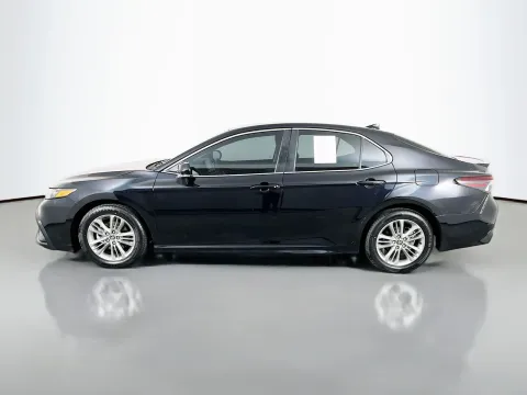 More photos of 2023 Toyota Camry SE at Clement Pre-Owned, MO