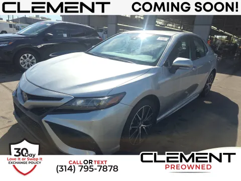 Silver 2022 Toyota Camry SE for sale in Florissant, MO