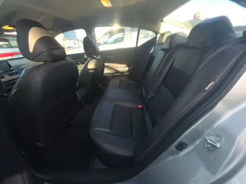 More photos of 2022 Nissan Altima 2.5 SR at Clement Pre-Owned, MO
