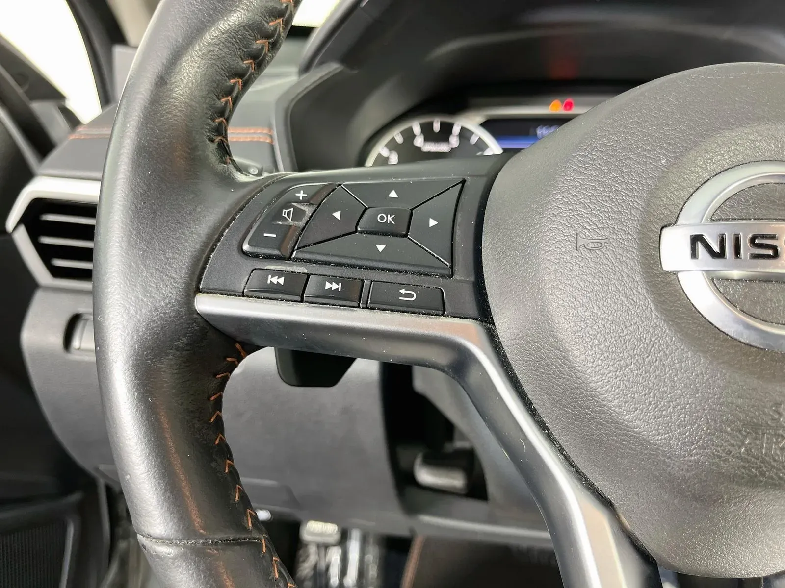 Nissan Altima photo 15