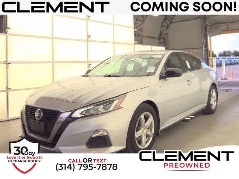 Silver 2022 Nissan Altima 2.5 SR for sale in Florissant, MO