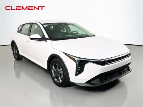 More photos of 2025 Kia K4 LXS at Clement Pre-Owned, MO