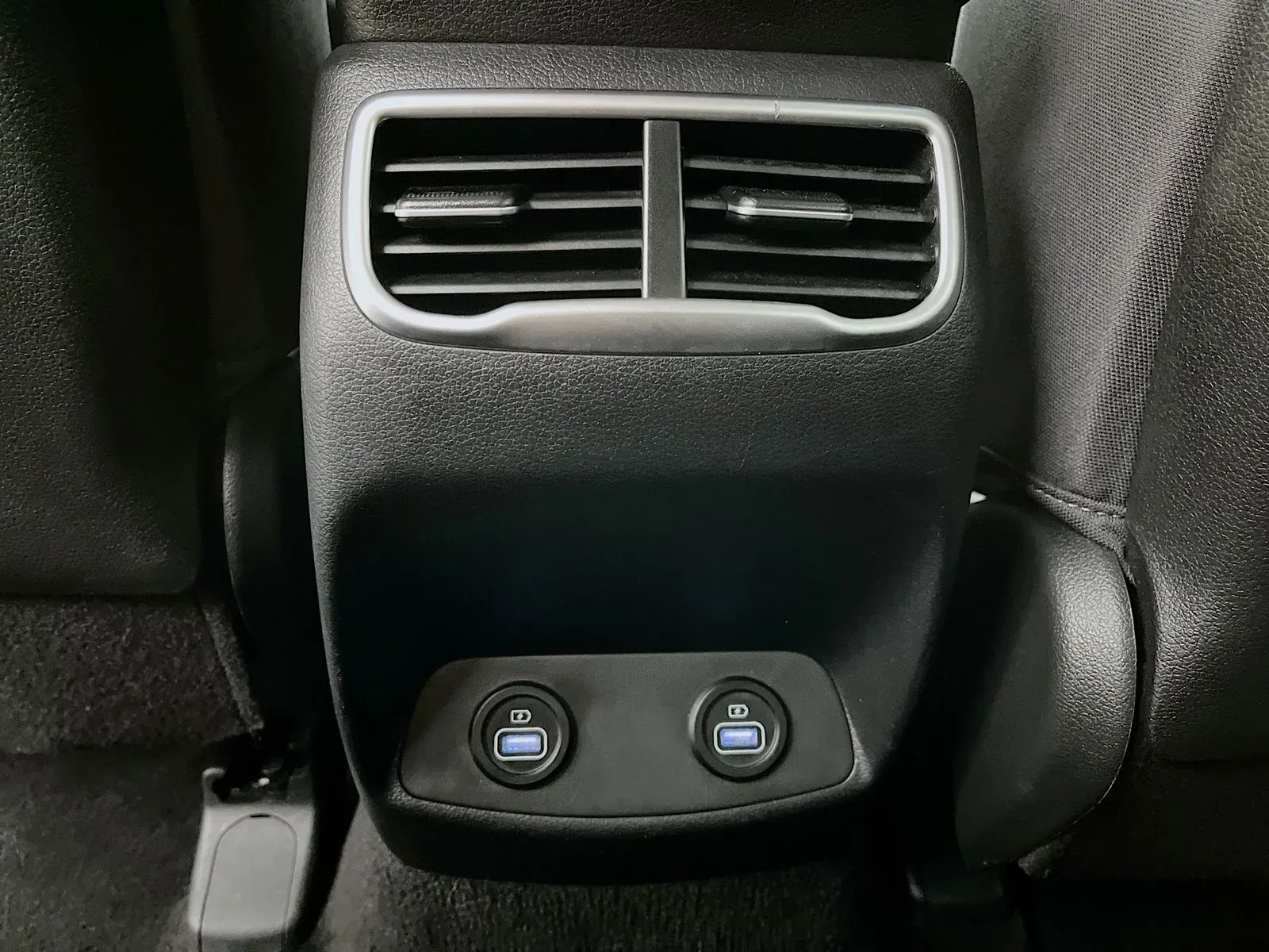 2023 Hyundai Santa Fe SEL - Photo 32