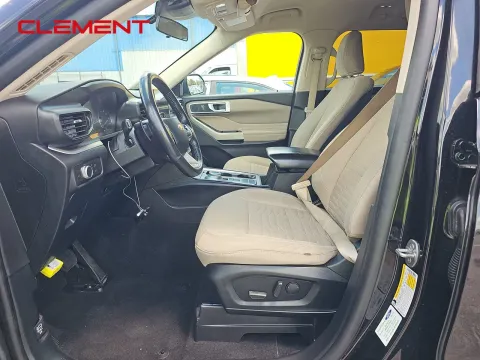 More photos of 2020 Ford Explorer XLT at Clement Pre-Owned, MO