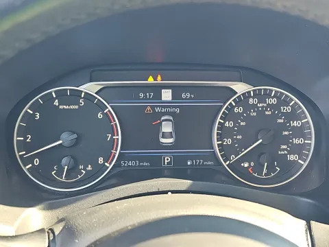 Photos of 2020 Nissan Altima 2.0 Platinum for sale in Florissant, MO at Clement Pre-Owned