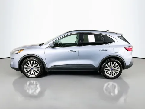 More photos of 2022 Ford Escape Hybrid Titanium at Clement Pre-Owned, MO