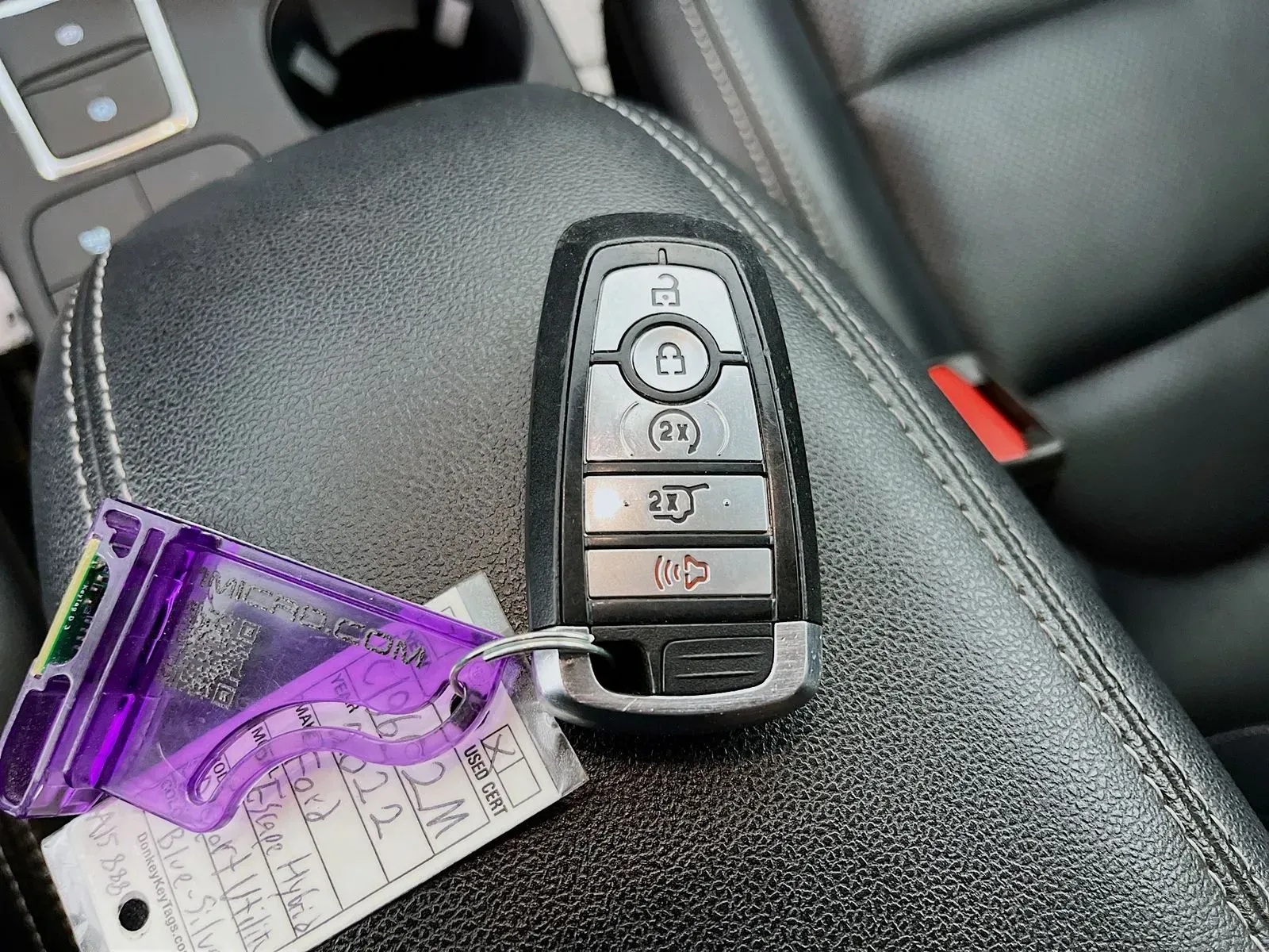 2022 Ford Escape Titanium - Photo 24