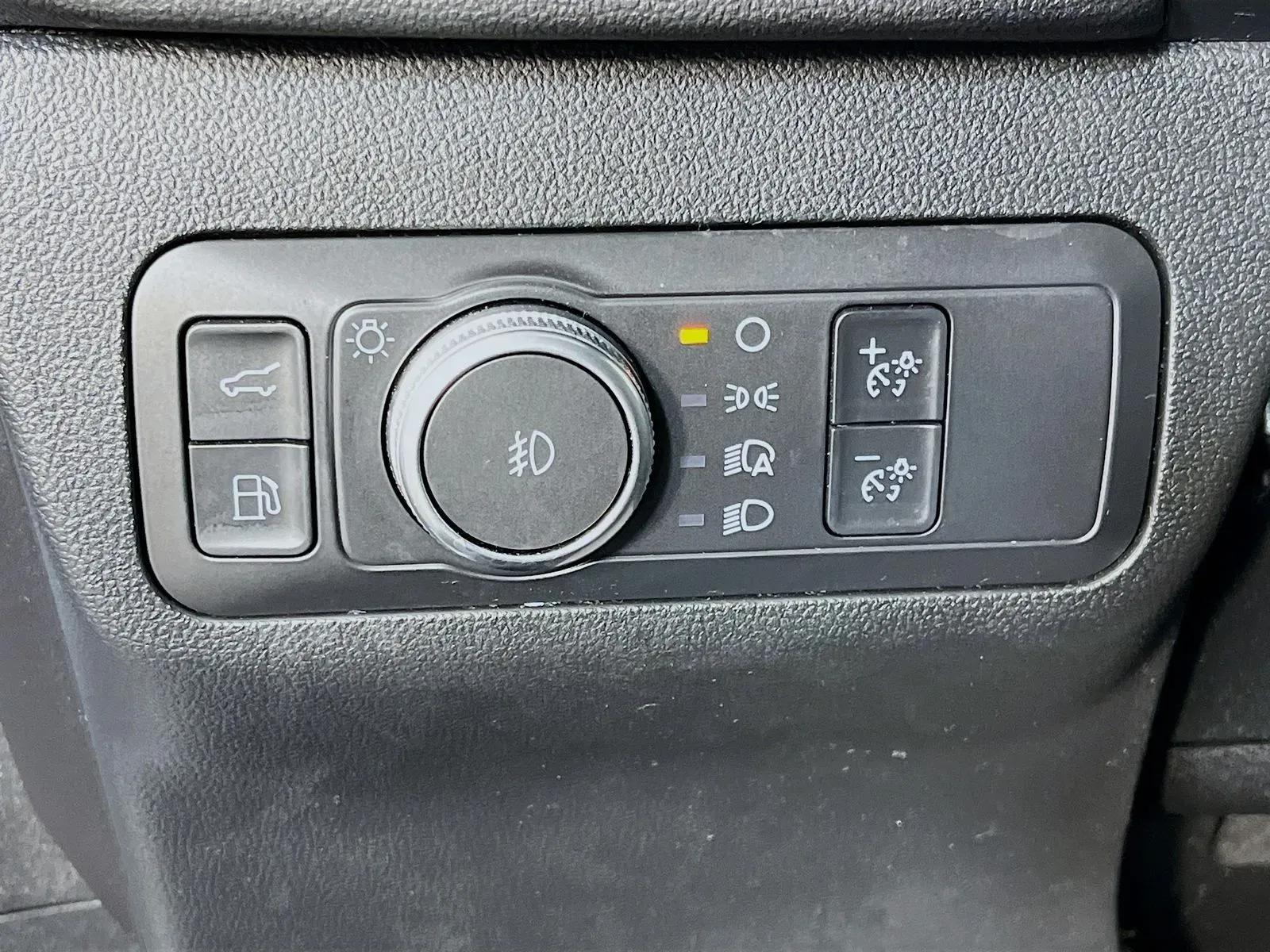 2022 Ford Escape Titanium - Photo 13