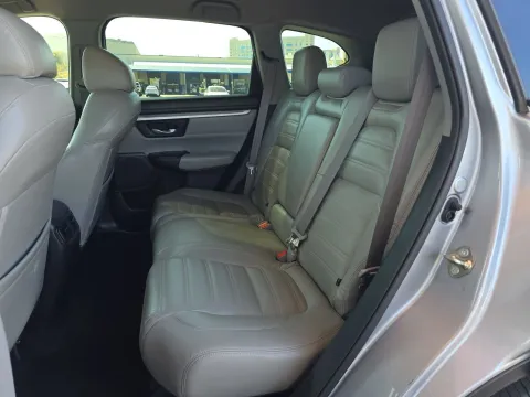 More photos of 2017 Honda CR-V LX at Clement Pre-Owned, MO
