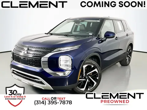 Blue 2023 Mitsubishi Outlander SE for sale in Florissant, MO