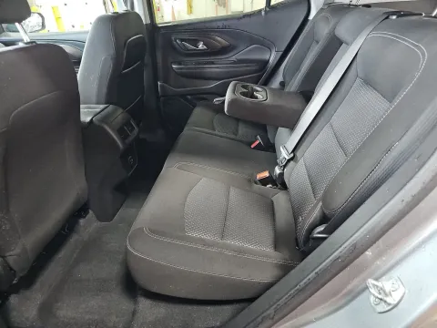 More photos of 2023 GMC Terrain SLE at Clement Pre-Owned, MO
