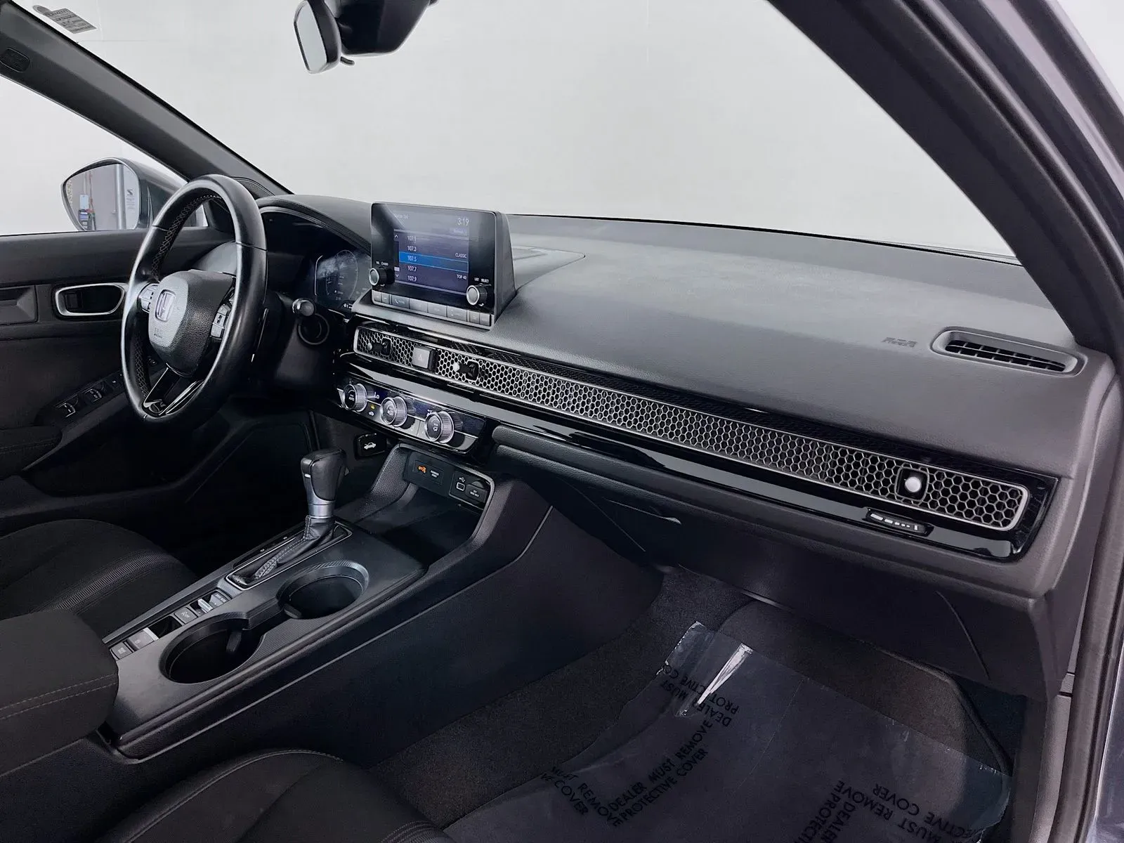 Honda Civic photo 31