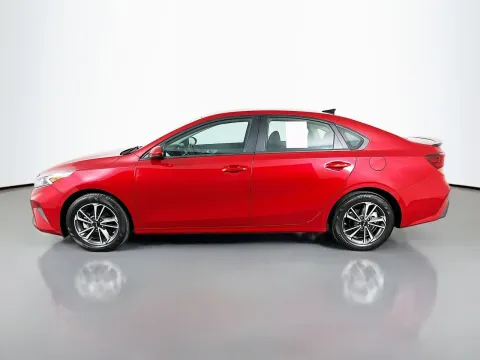 More photos of 2023 Kia Forte LXS at Clement Pre-Owned, MO