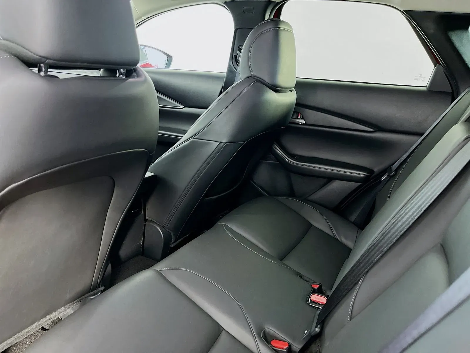 Mazda CX-30 photo 31