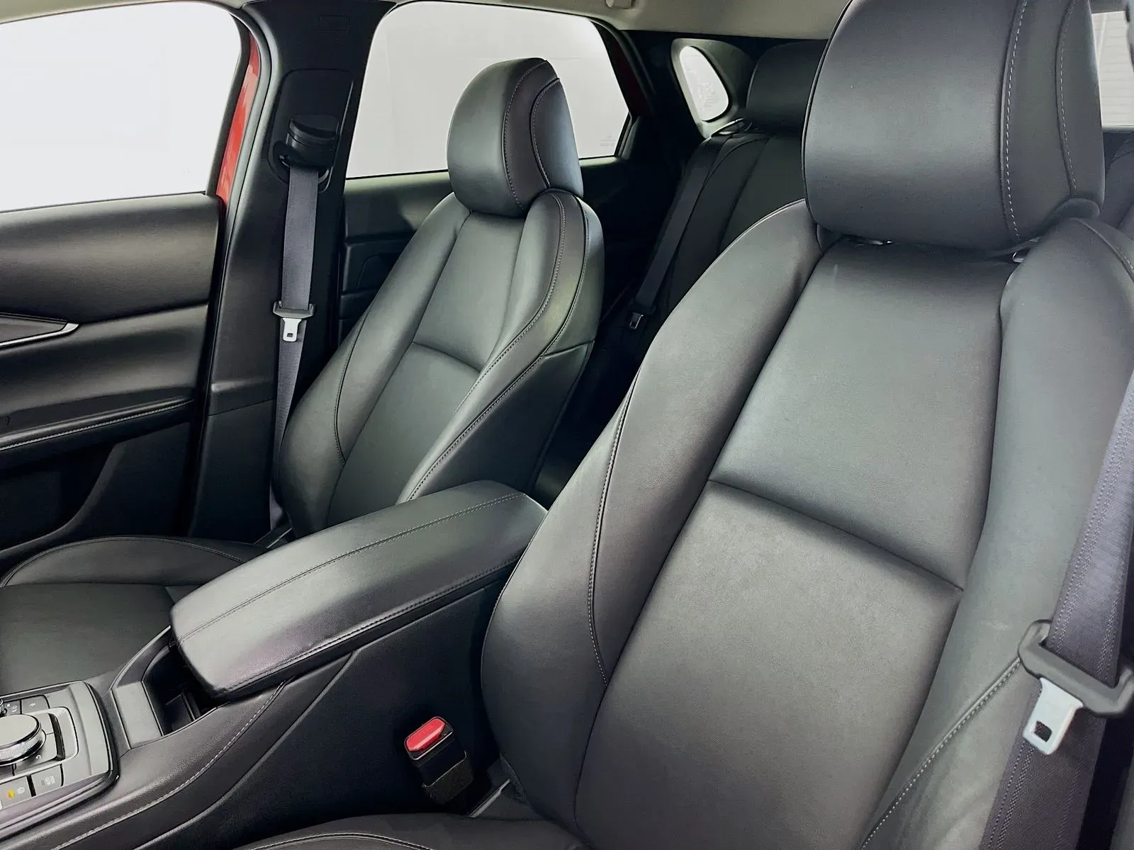 Mazda CX-30 photo 27