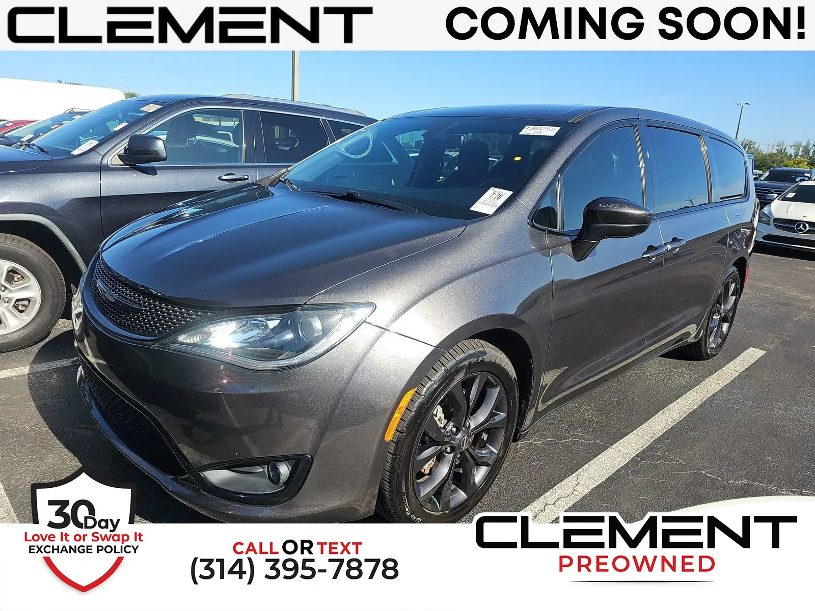 Unknown 2020 Chrysler Pacifica Touring for sale in Florissant, MO