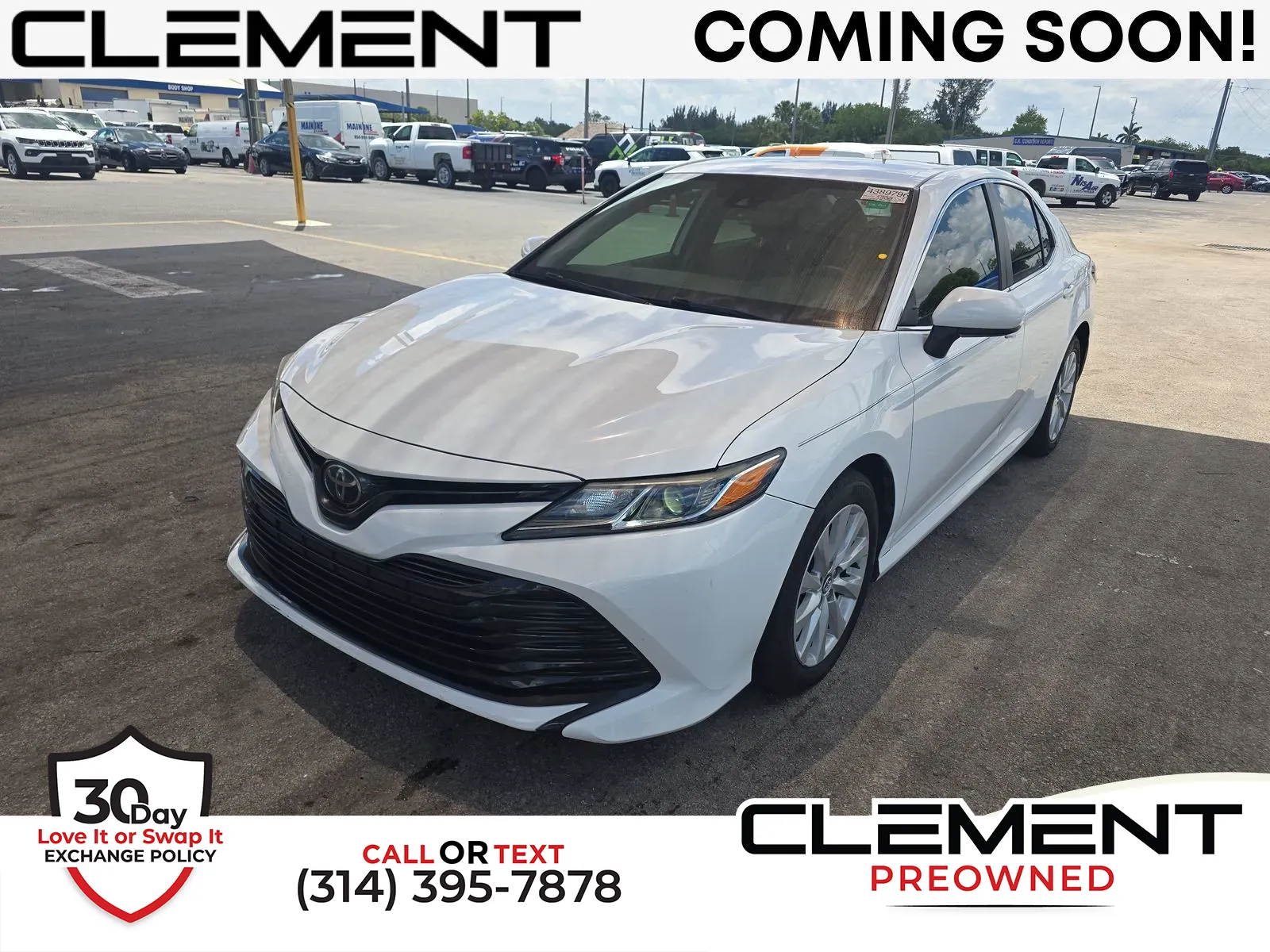 White 2020 Toyota Camry LE for sale in Florissant, MO
