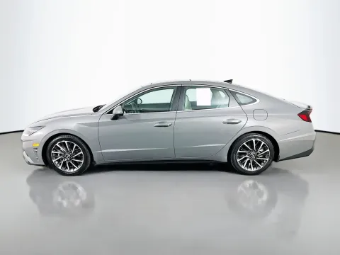 More photos of 2022 Hyundai Sonata Limited at Clement Pre-Owned, MO