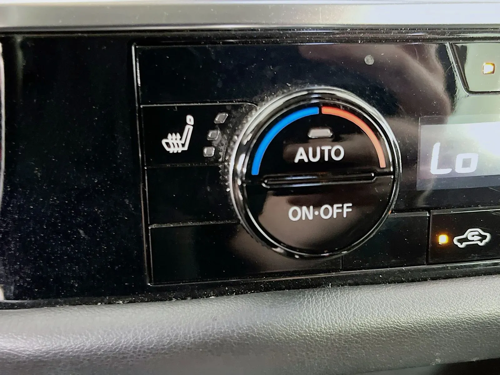 Nissan Pathfinder photo 23