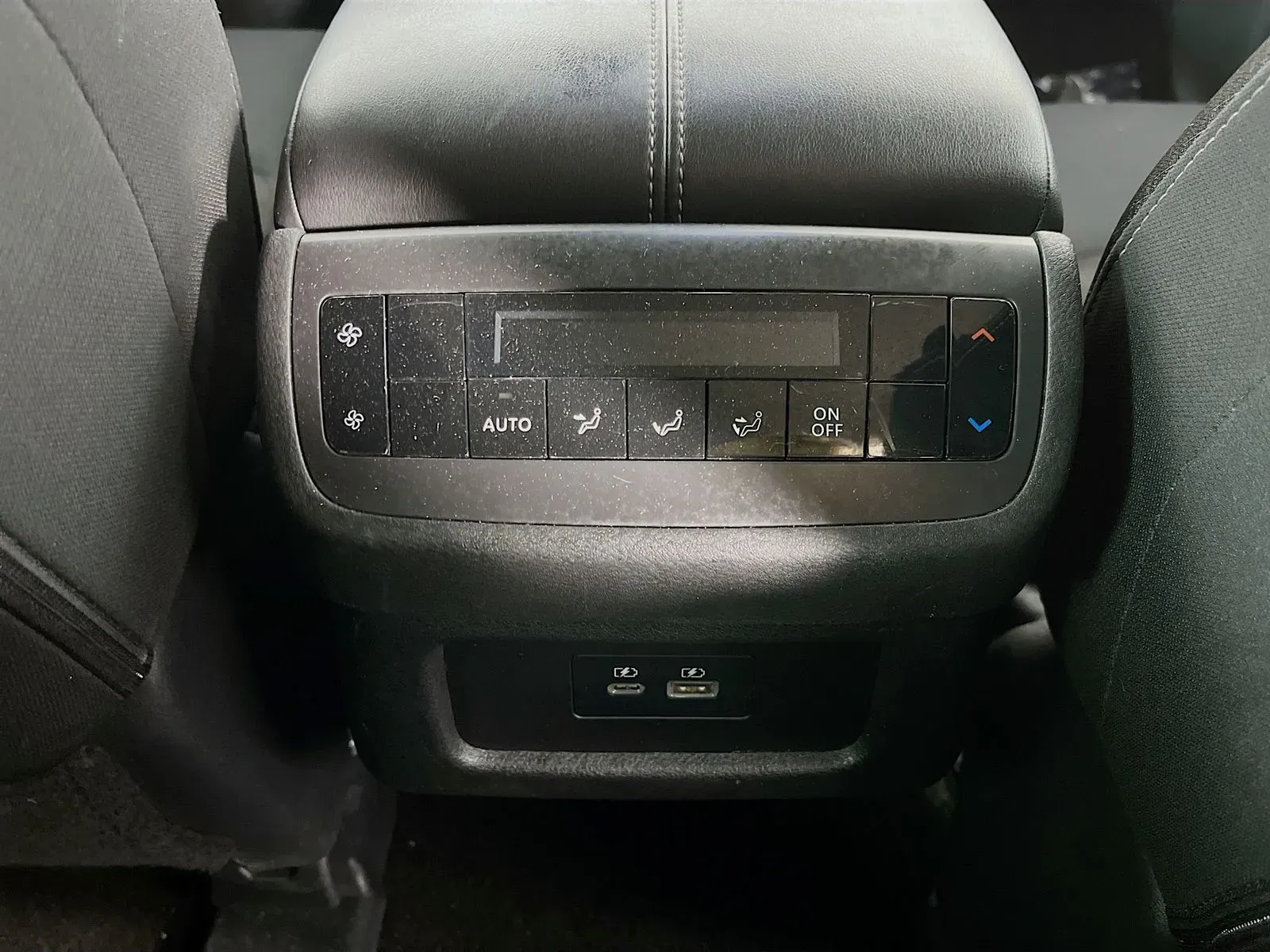 Nissan Pathfinder photo 33