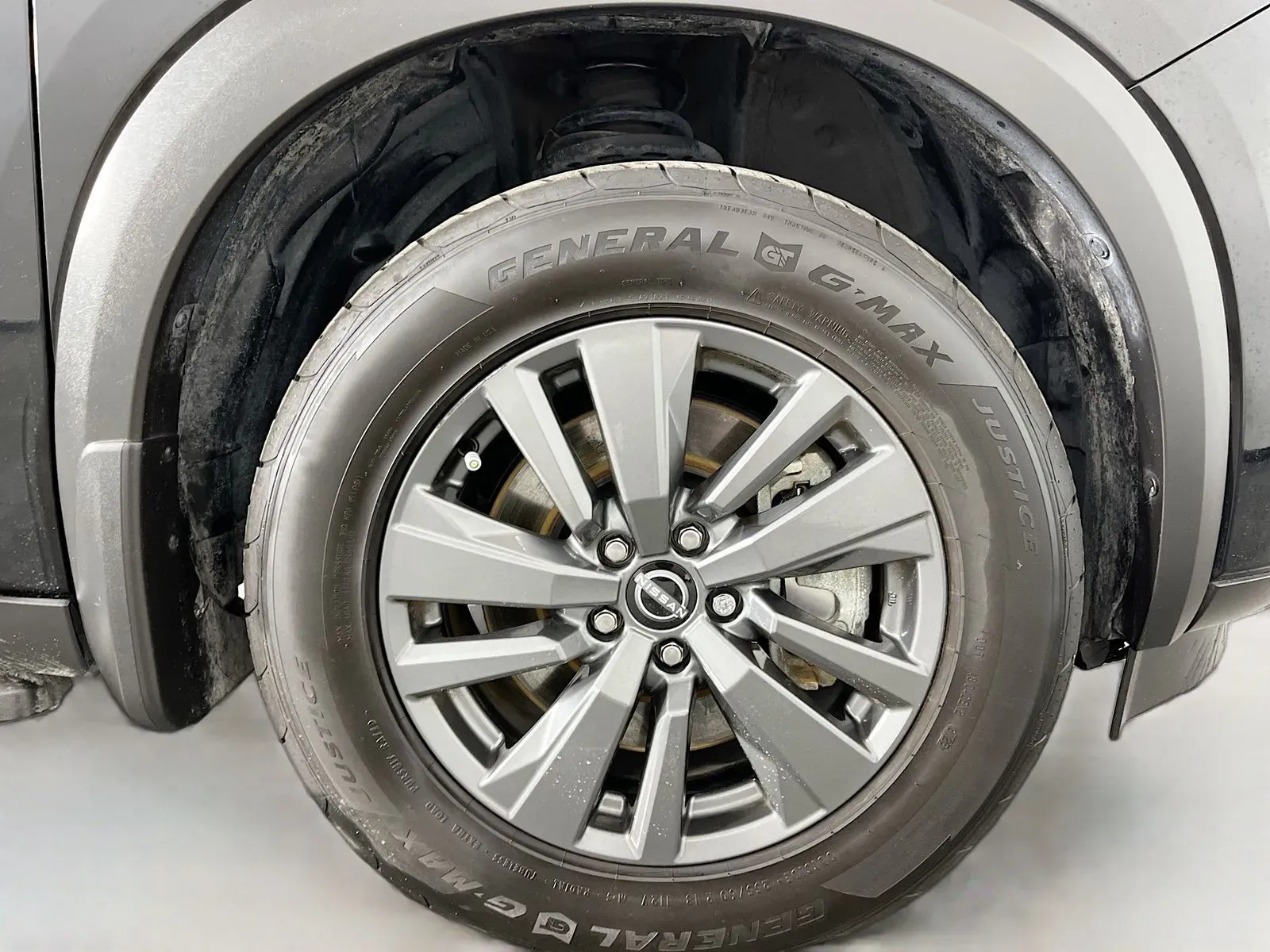 Nissan Pathfinder photo 38