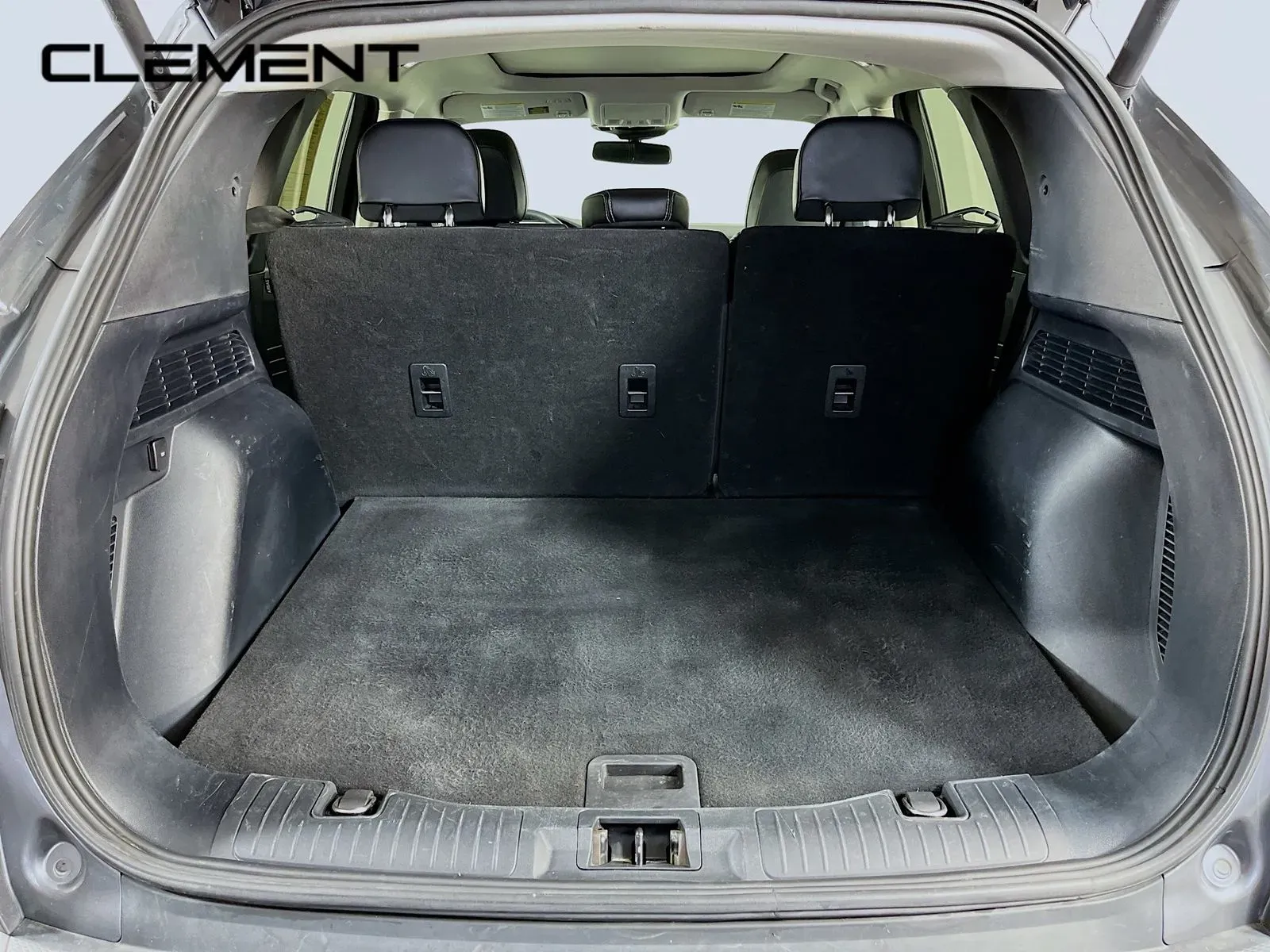 Ford Escape photo 10