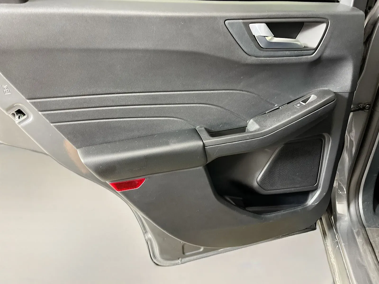 Ford Escape photo 28