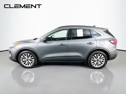 More photos of 2022 Ford Escape Titanium at Clement Pre-Owned, MO