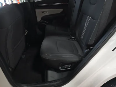More photos of 2023 Hyundai Tucson SEL at Clement Pre-Owned, MO