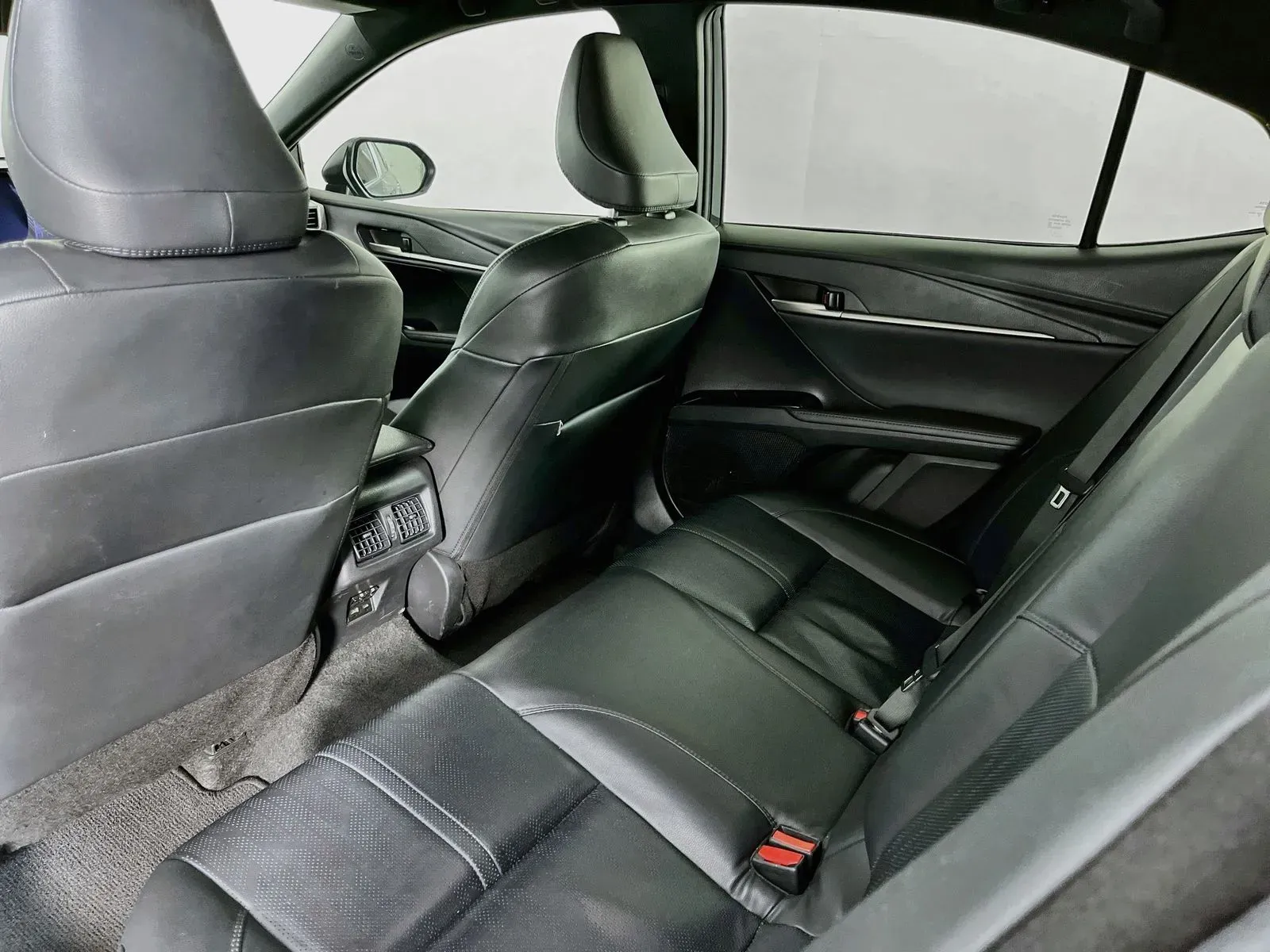 Toyota Camry photo 32