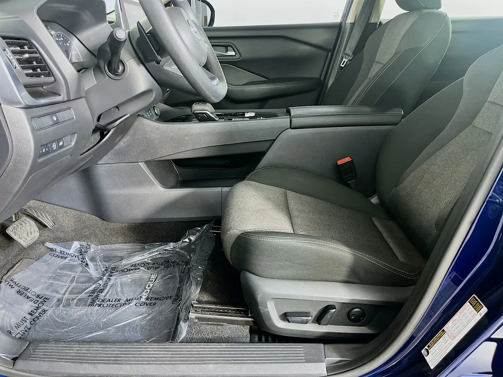 Nissan Rogue photo 27