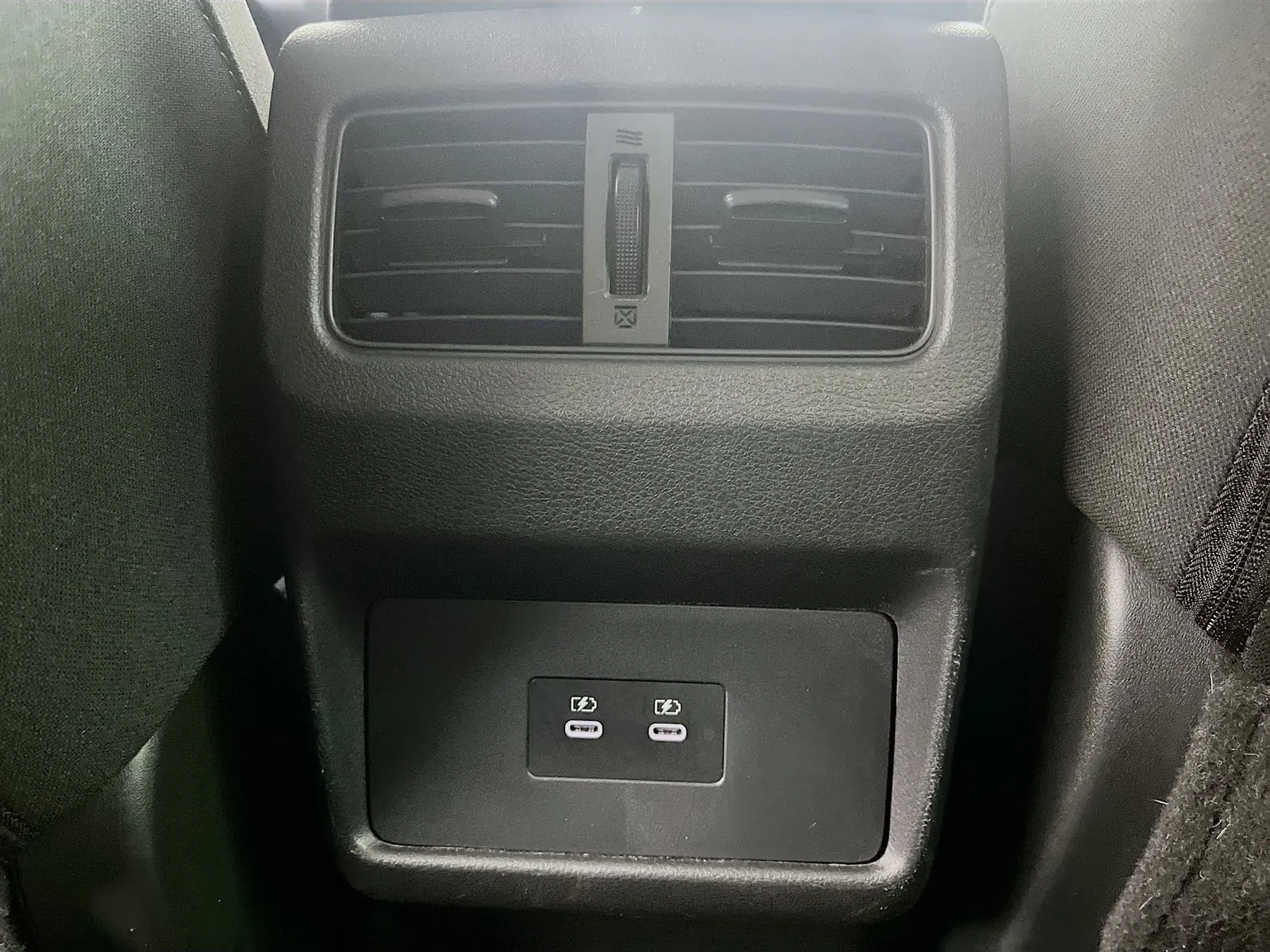 Nissan Rogue photo 32