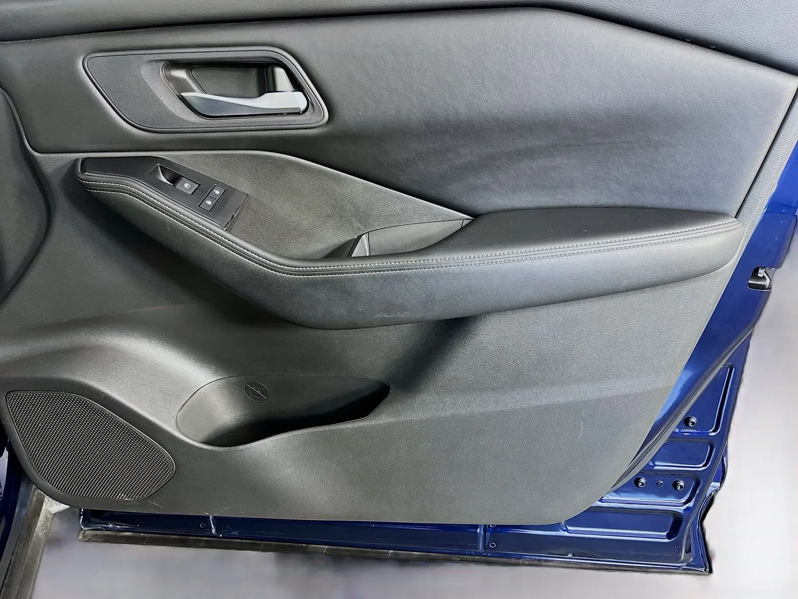 Nissan Rogue photo 36