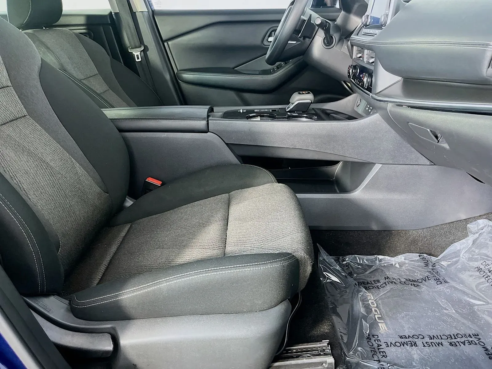 Nissan Rogue photo 33