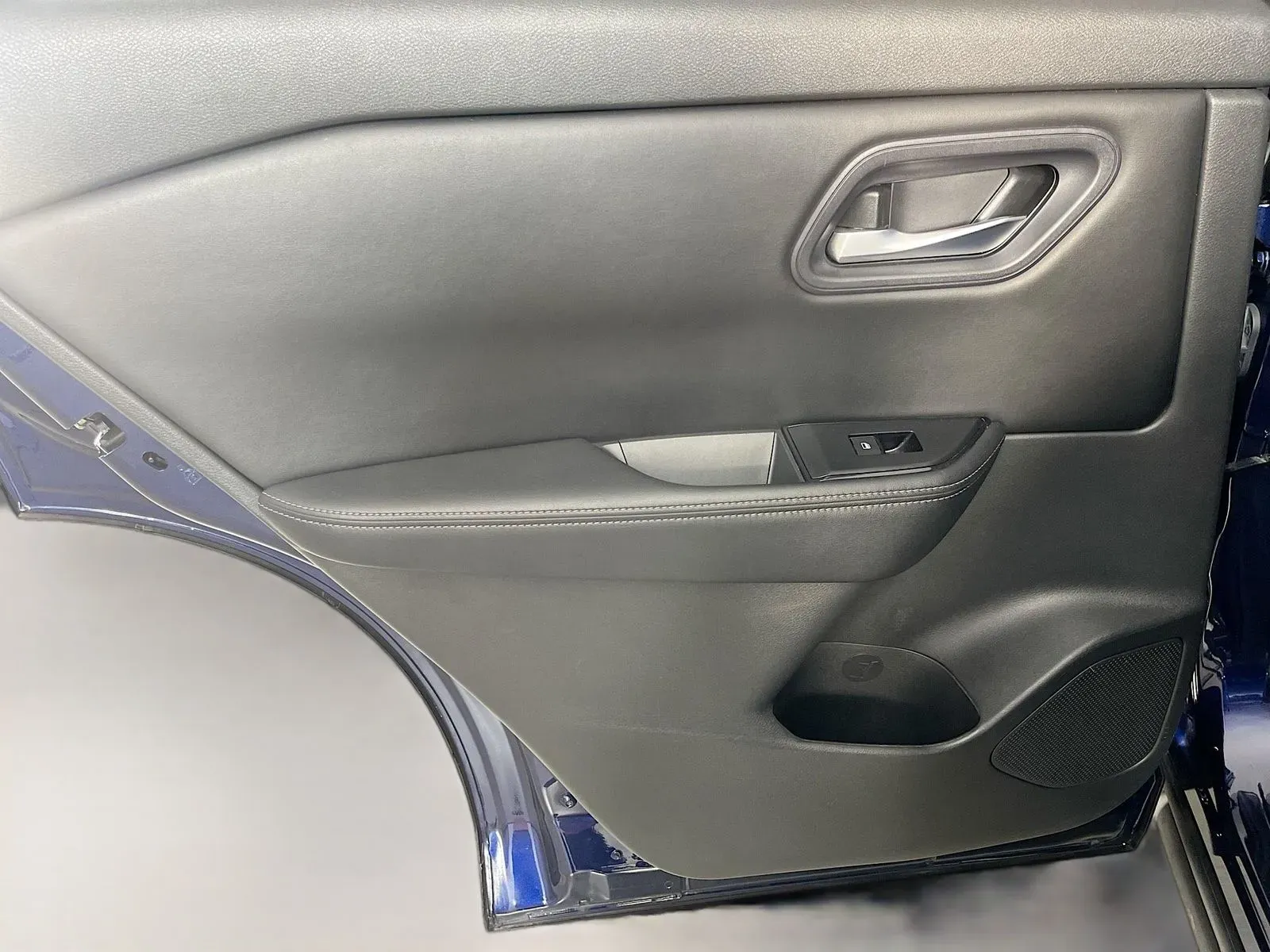 Nissan Rogue photo 29