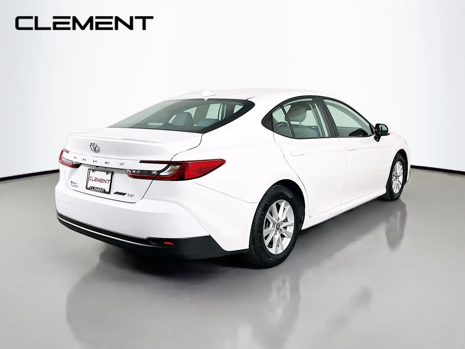 Toyota Camry photo 7