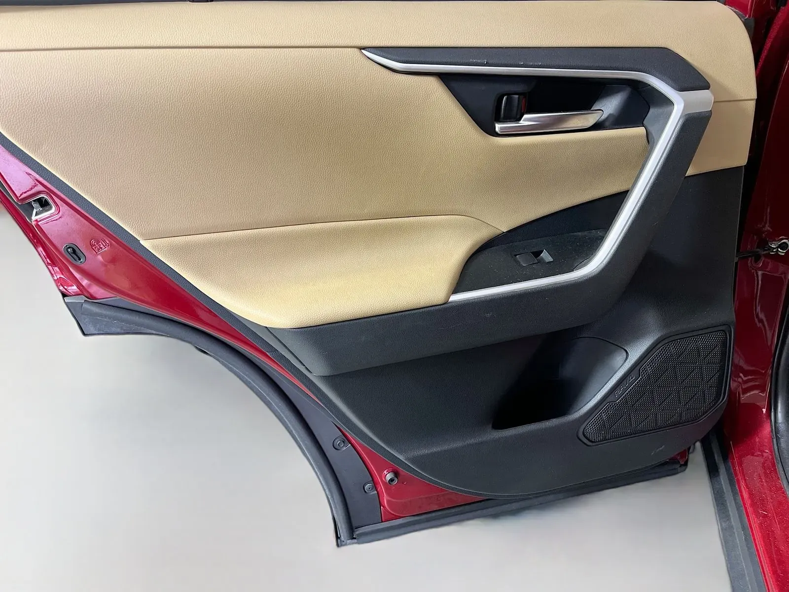 Toyota RAV4 photo 29