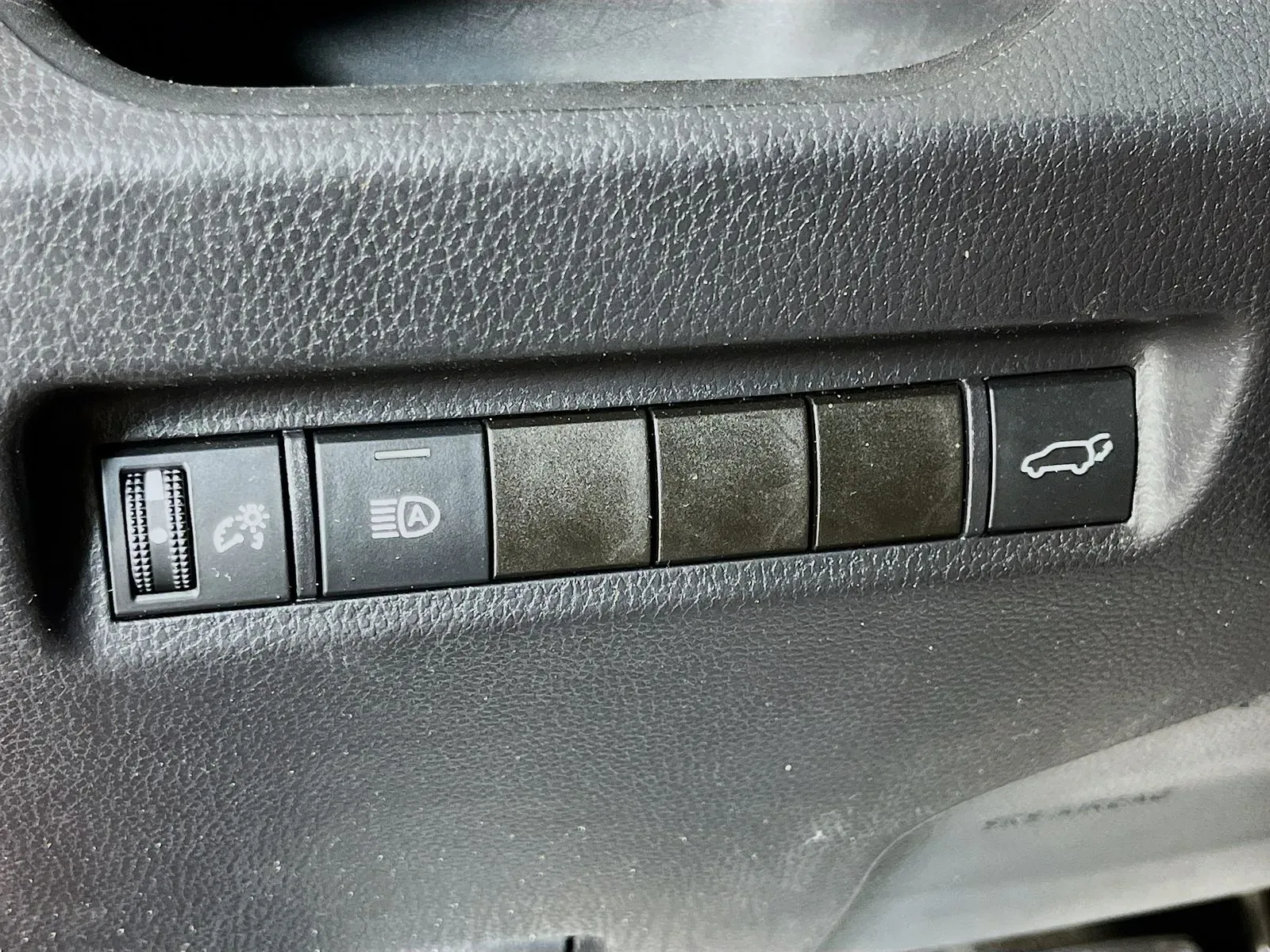 Toyota RAV4 photo 13