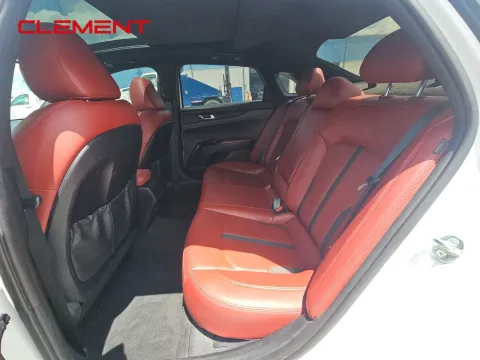 More photos of 2022 Nissan Altima 2.5 SL at Clement Pre-Owned, MO