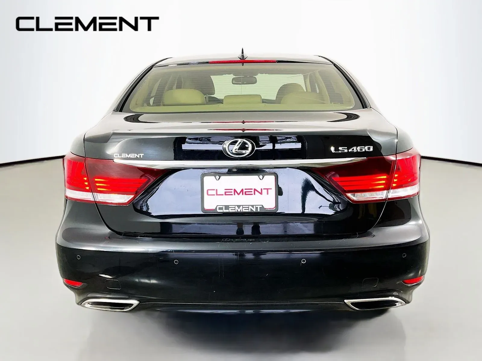 Lexus LS photo 8