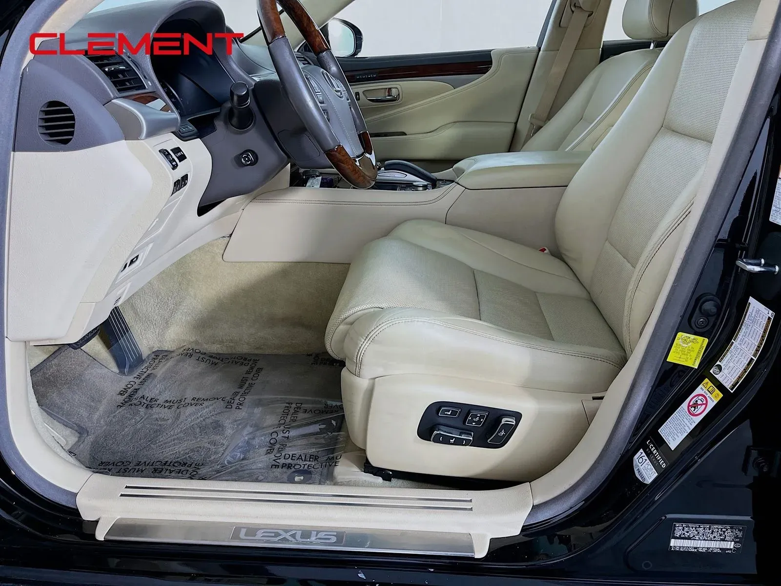2017 Lexus LS Base - Photo 28