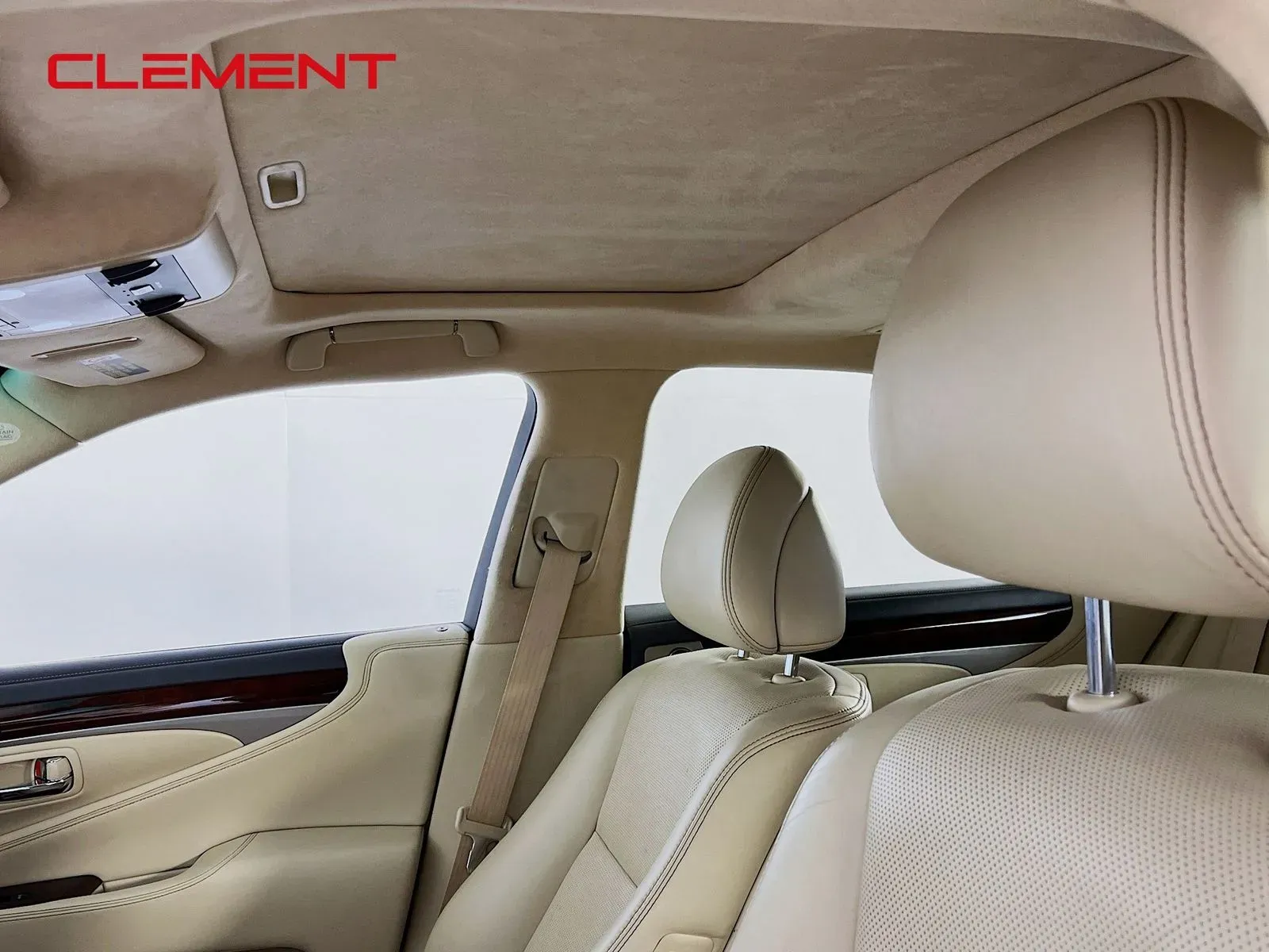 2017 Lexus LS Base - Photo 24