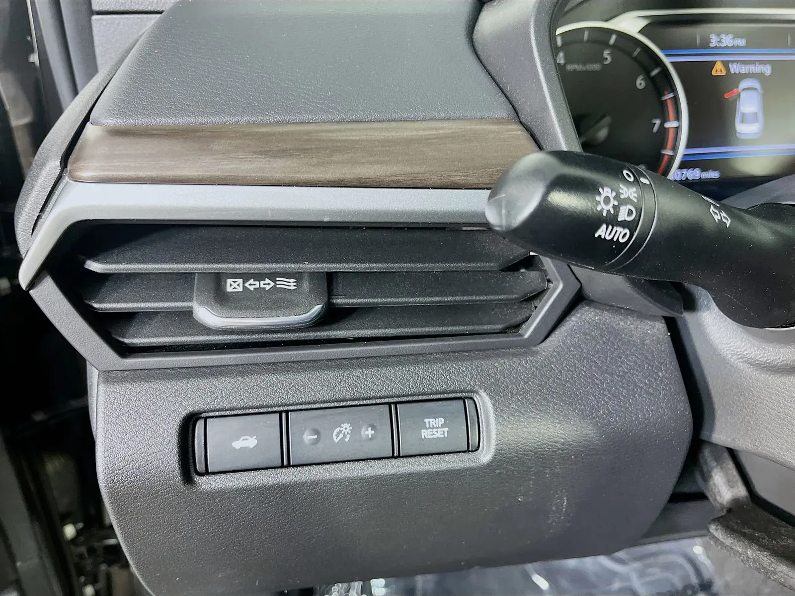 Nissan Altima photo 13