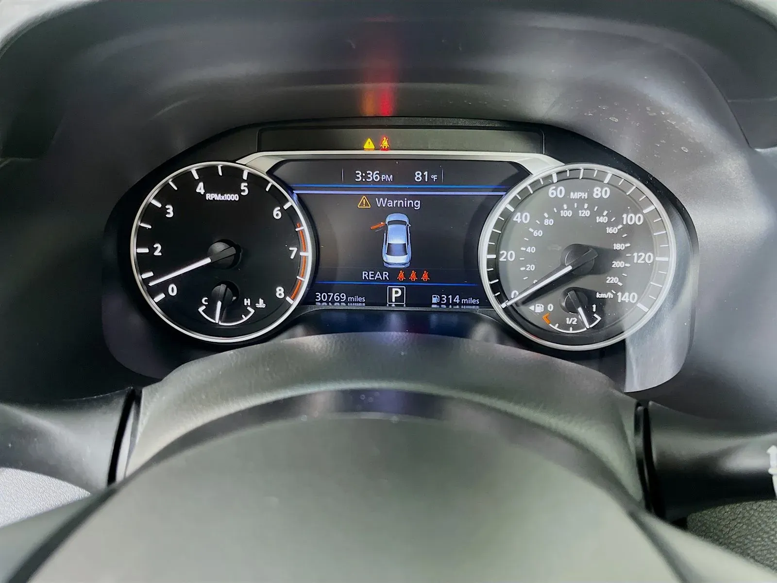 Nissan Altima photo 18